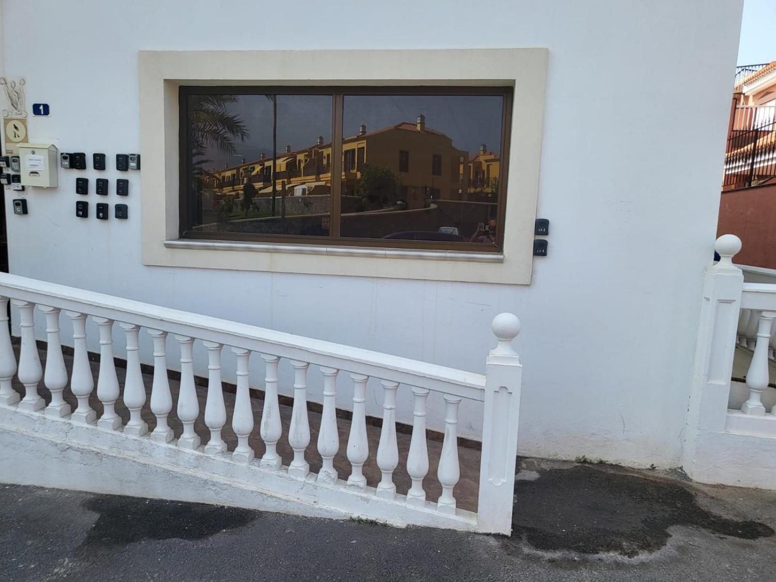 Chill Out Tenerife Sud - Monolocale Con Piscina Riscaldata กอสตา เดล ซิเลนซิโอ ภายนอก รูปภาพ