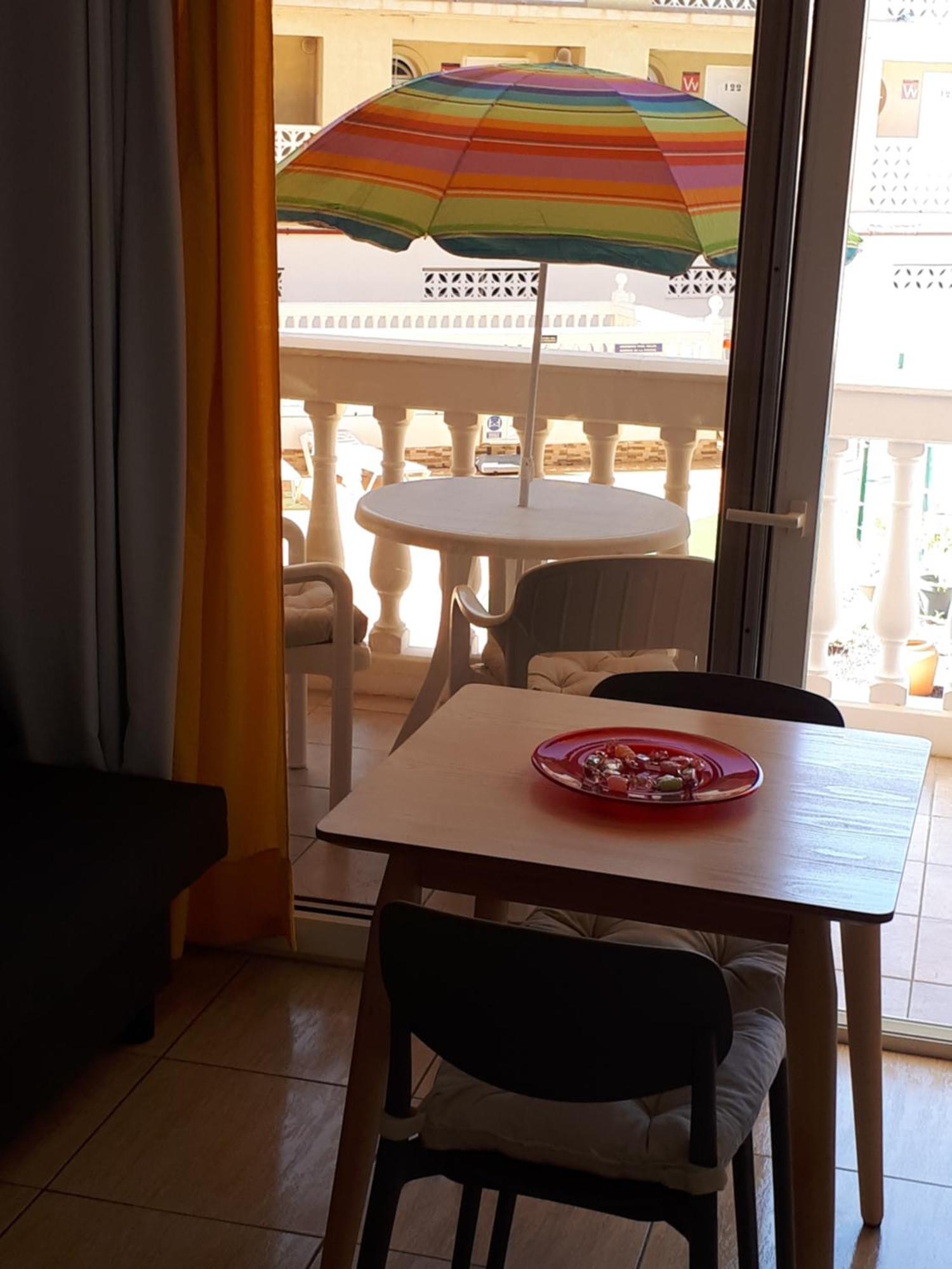 Chill Out Tenerife Sud - Monolocale Con Piscina Riscaldata กอสตา เดล ซิเลนซิโอ ภายนอก รูปภาพ